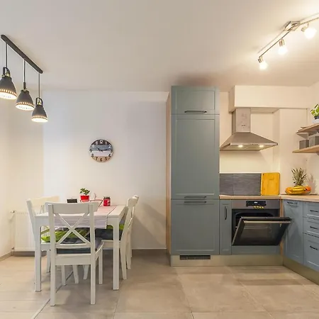 Apartament Beautiful In With Wifi And 1 Bedrooms *